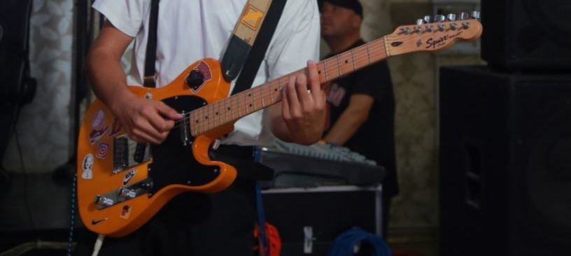 Elektra gitara fendr