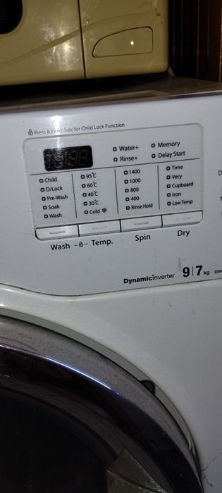 Комбинирана пералня с сушилня