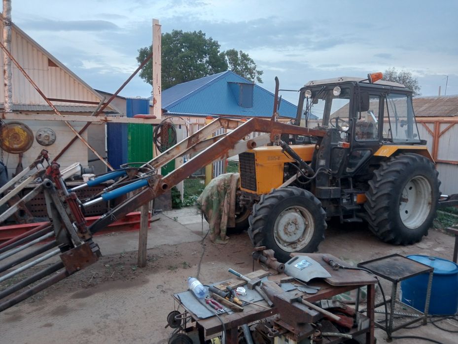 Трактор _МТЗ беларус