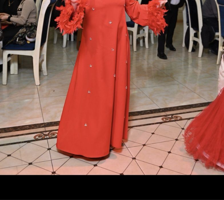 Продаётся платье