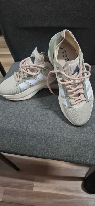 ADIDAS noi de vanzare