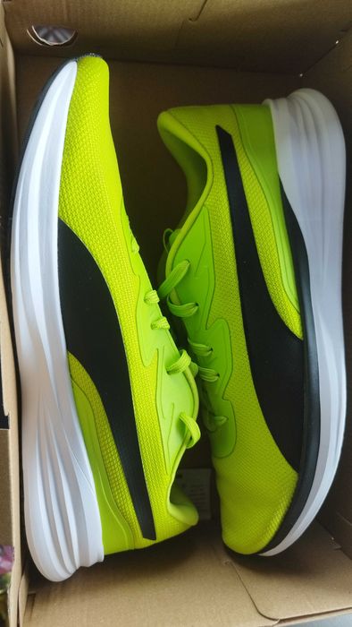 Нови оригинални маратонки Puma