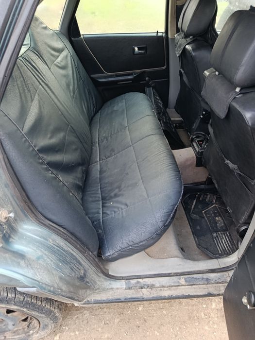 Продава се на Части Volkswagen Audi 80