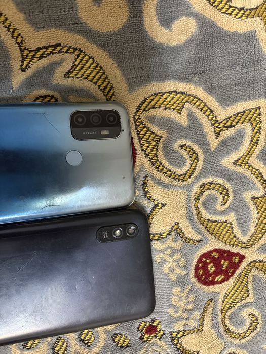 Два телефона за 20к