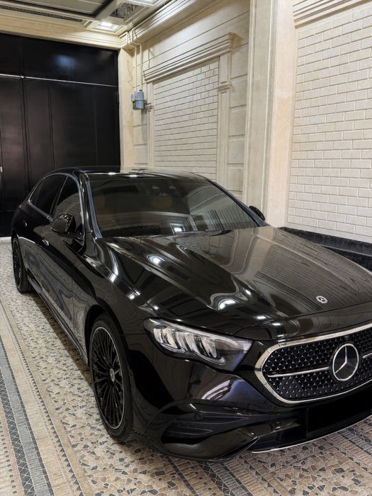 Mercedes Benz E350 EL