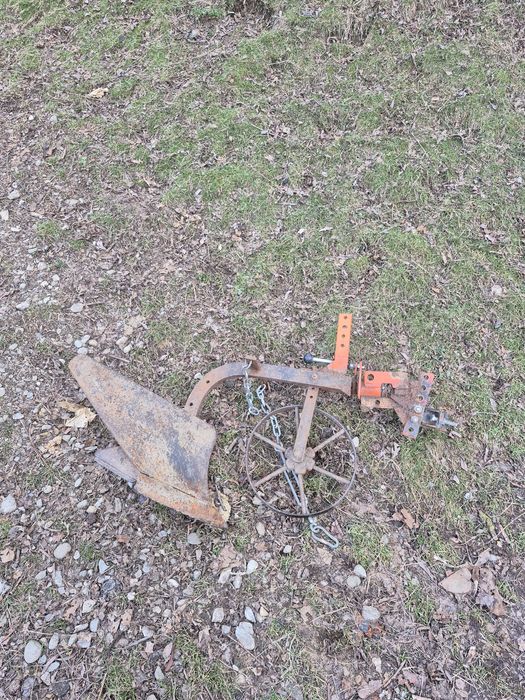 Set roți,freze pentru motocultor ruris 13 cai și plug mod +coarnele