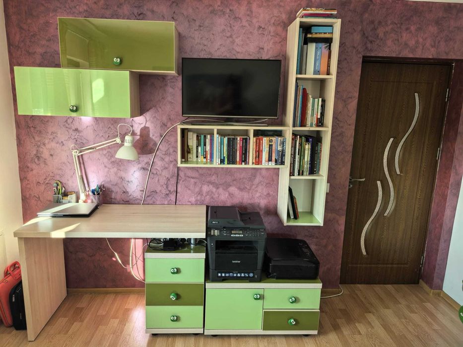 vand mobila dormitor copil, executata la comanda