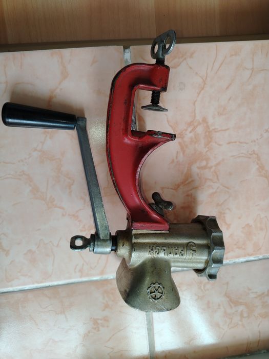 Мясорубка советская