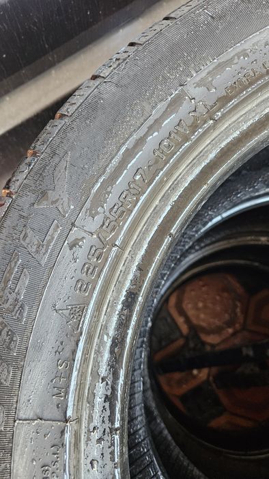 225 / 55 / 17 зимний