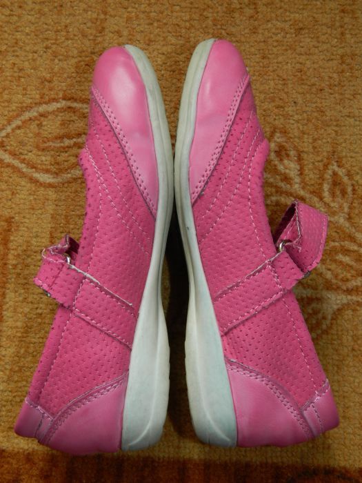 Розови обувки в идеално състояние - без забележки