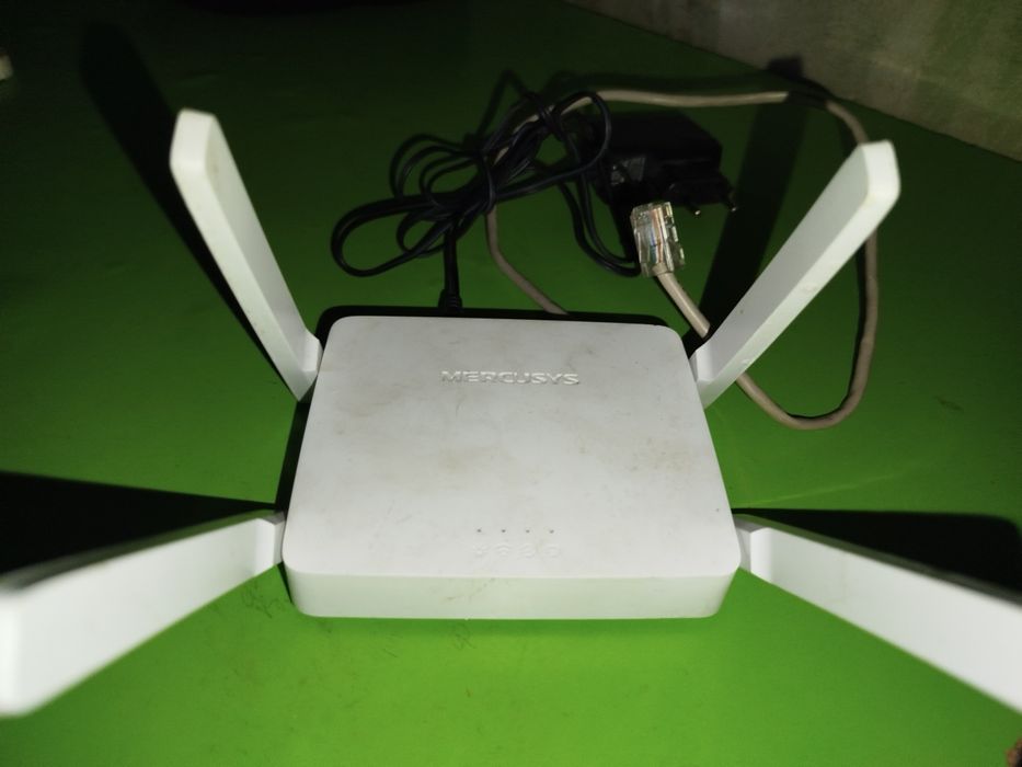 Router 4 shoxli B/U Rossiyeskiy