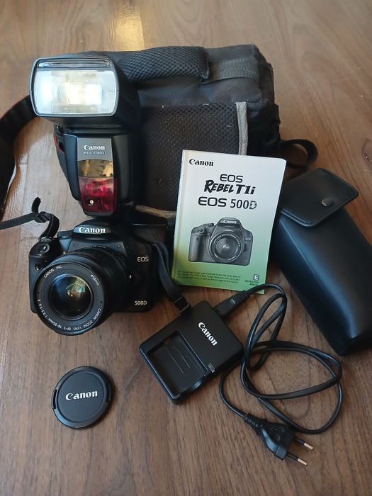 Продаётся фотоаппрат Canon EOS 500D