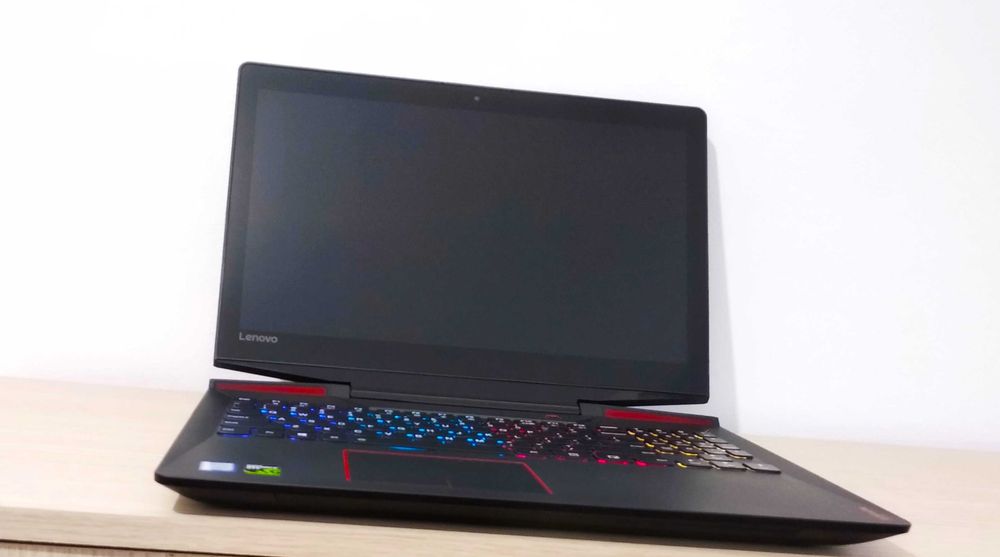 Laptop I7 GAMING ULTRA placa video dedicata NVIDIA 16GB ram 2 placi video SSD nvme ecran cu protectie GORILLA GLASS IPS 15.6 inch LENOVO LEGION