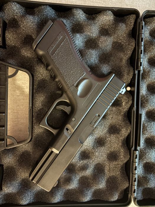 Airsoft реплика G&G CM16 Predator & Glock 17 & Екипировка