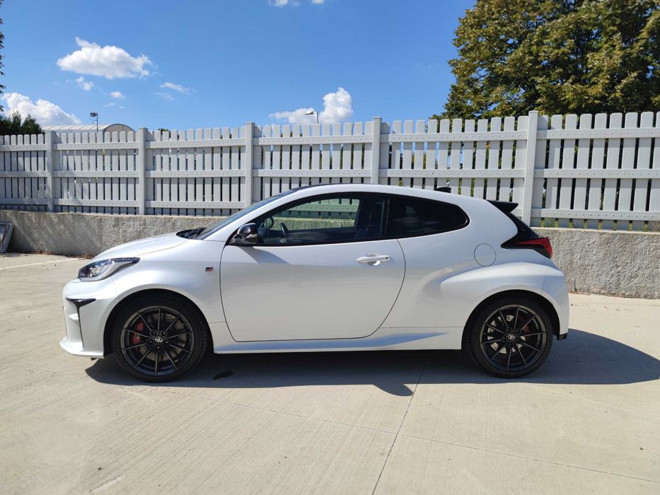 TOYOTA Yaris 2022 — imagine 3
