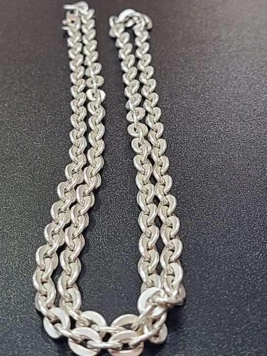 Продаётся серебро спочка