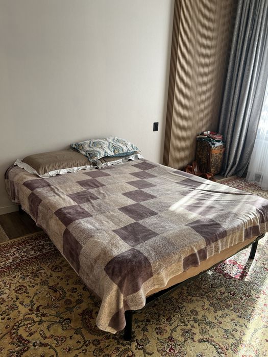 Продам кровать 160.200