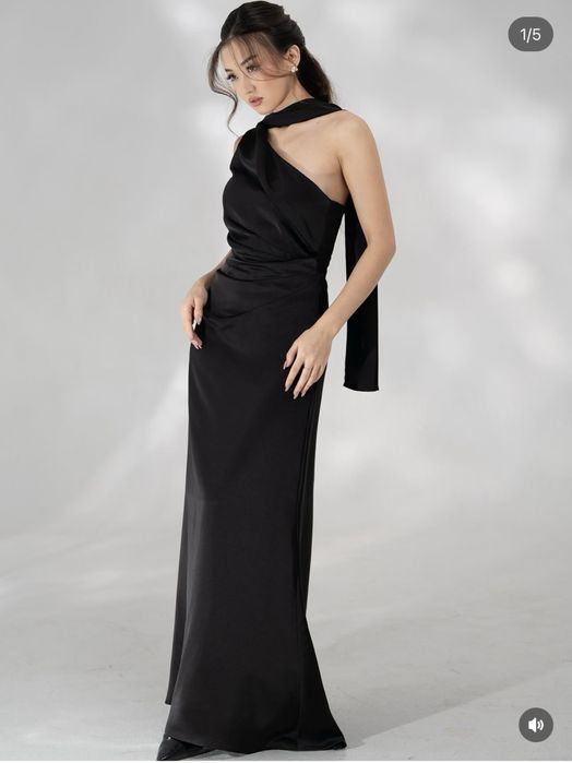 Платье черное вечернее нарядное