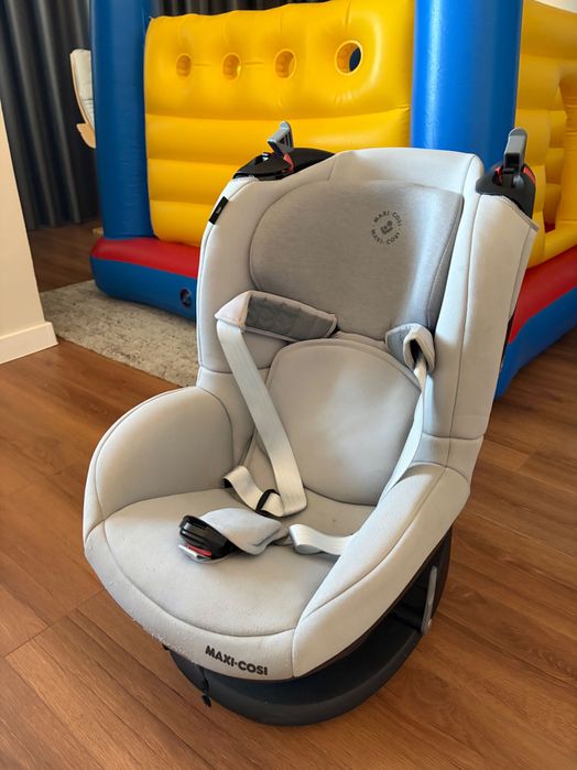 Столче за кола Maxi Cosi