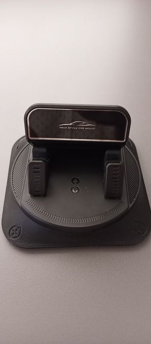 Держатель телефона в автомобиль