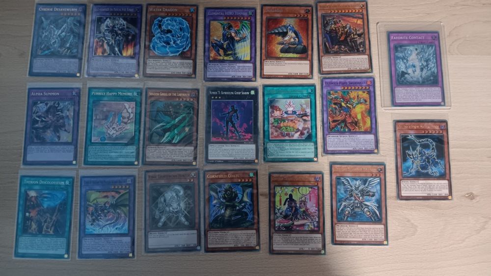 Yu- gi -oh карти