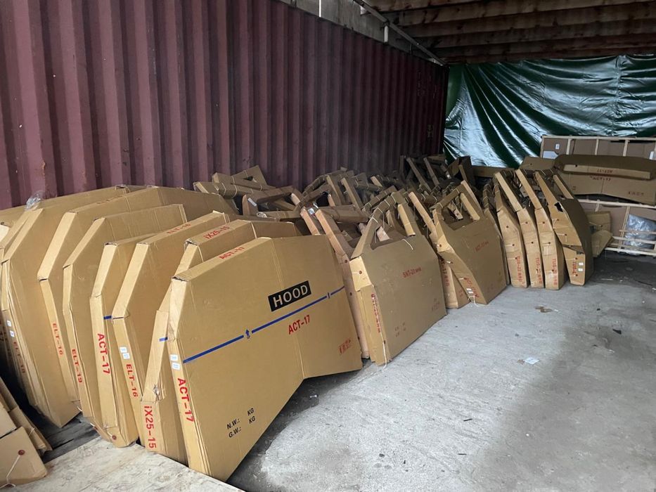 Hyundai Elentra капот дверь фара …