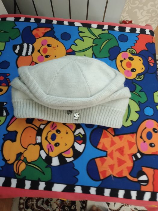 Продаю разные шапки