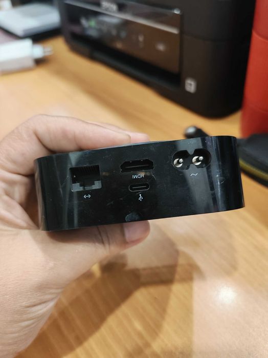 Apple tv продается срочно