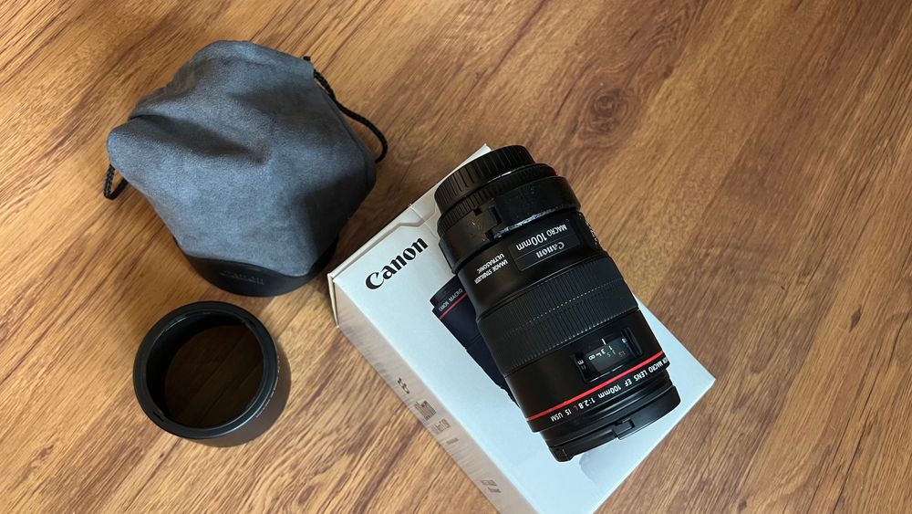 Canon 100 mm macro 2.8 IS USM