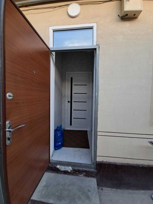 Срочно ! Своя! 1/1/1 Сергели Янгихает Индекс базар