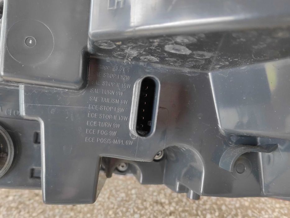 Стоп BMW 2 F22 F23 F87 LED десен / Стоп БМВ 2 Ф22 Ф23 Ф87 Оригинален