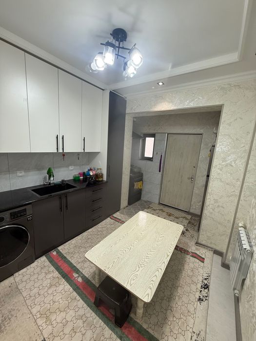 Паркентский рынокПродается квартира срочно 2/1/9 84000$