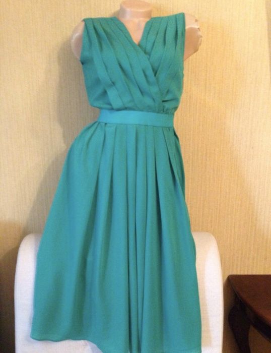 Платье оригинальное