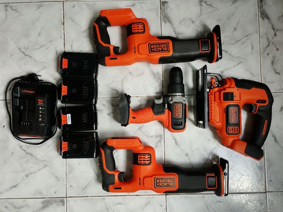 Машини Black+Decker