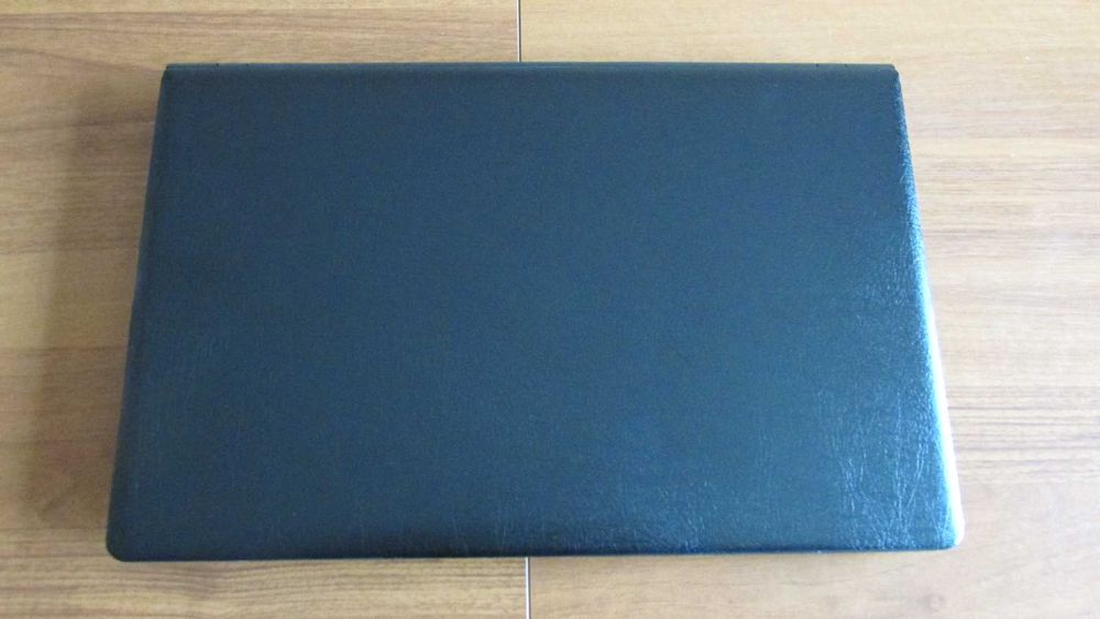 15.6 инча Samsung с 6 GB DDR3 лаптоп