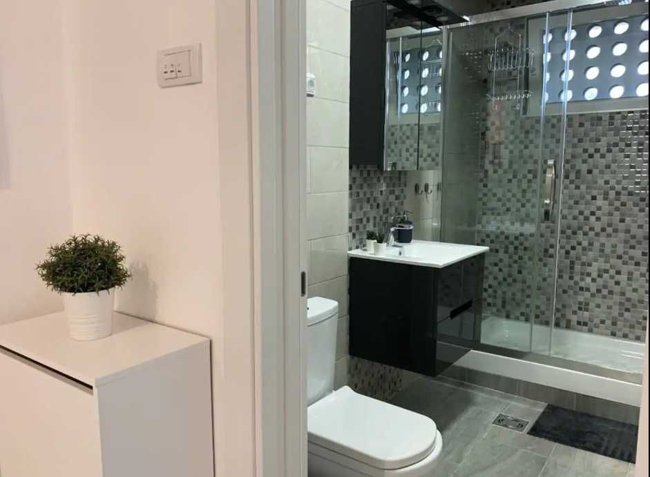 Дава се под наем Двустаен апартамент в Пловдив, Западен - 62 кв.м за 357 € - Снимка #4