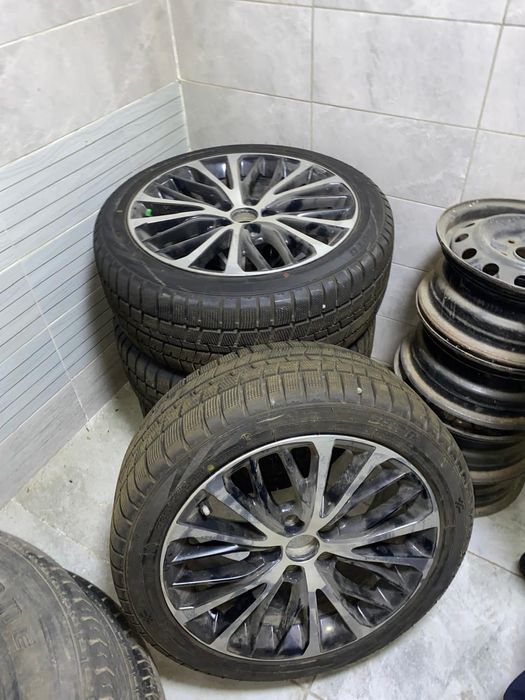 Диски от камри 5-114.3/5  оригинал