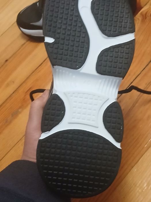 Маратонки NIKE Намаление