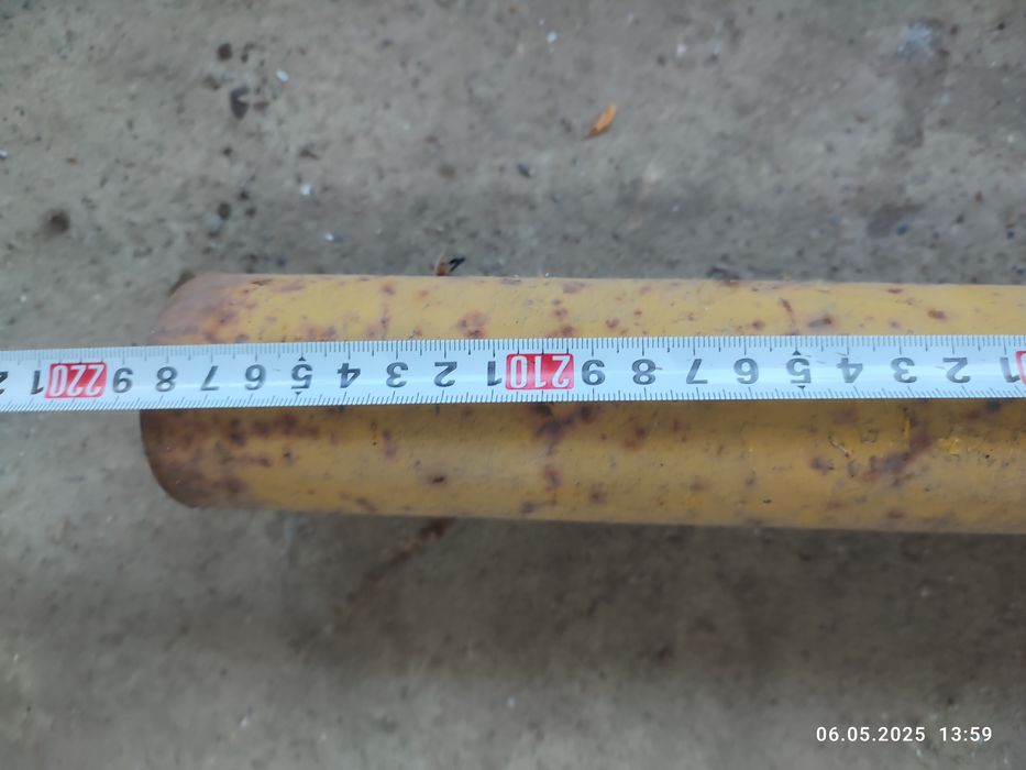 Продам газовую трубу диаметр  5.5