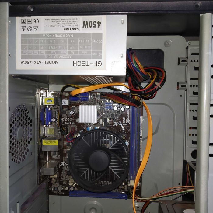 Kompyuter keys sotiladi 5 dona bor