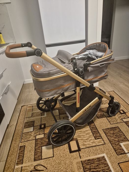 Продаётся детская коляска