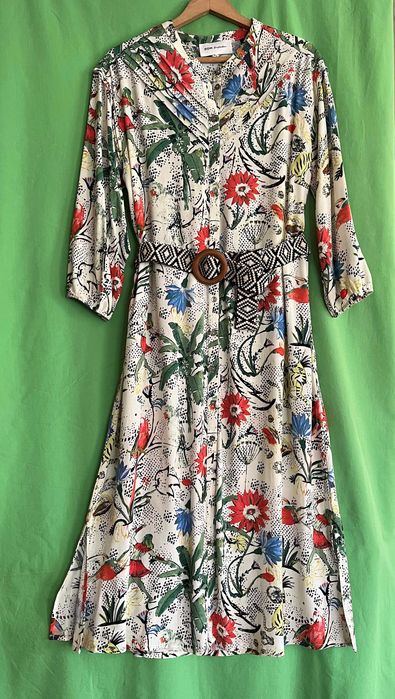 Елегантна дълга рокля