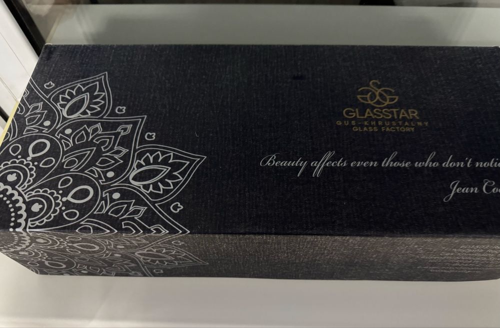 Стильный набор посуды