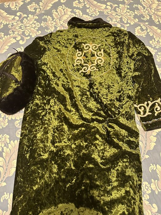 Чапаны в национальном стиле