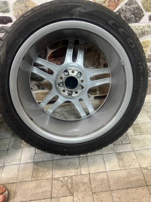 джанти и гуми 18 AMG