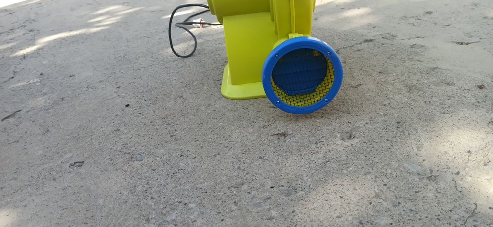 Насос для батута