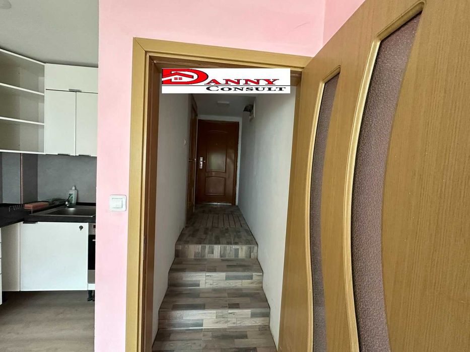 Апартамент на три нива за продажба в гр. Велико Търново