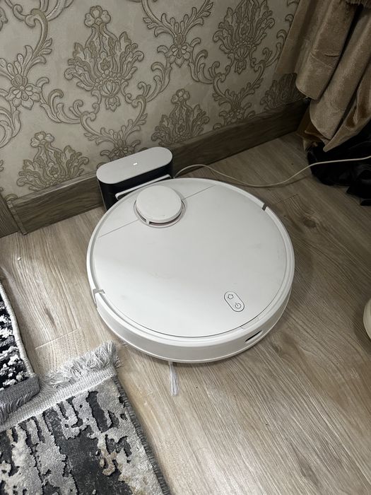 Умный пылесос Xiaomi C10