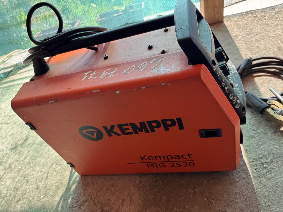 Телоподаващ апарат KEMPPI MIG2530