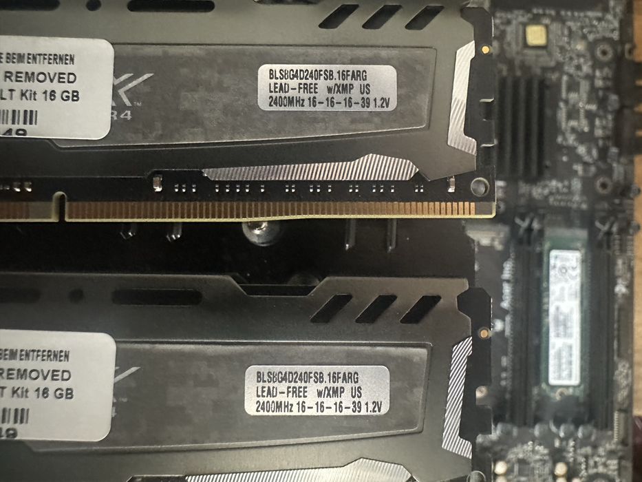 Kit 16gb ddr4 2x8 2400 Crucial